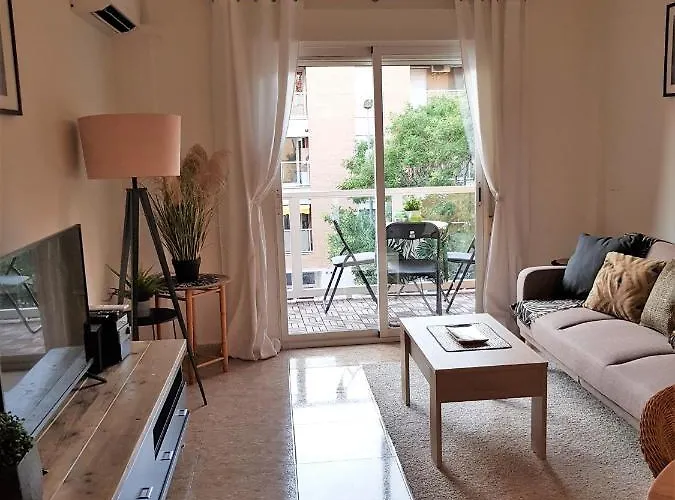 Apartamento Lovely 2 Bedroom Close To Castle. Dénia